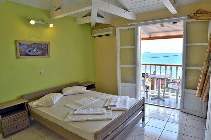 Turtle Beach Agios Sostis  ภายนอก รูปภาพ